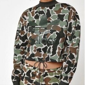 Adidas Camo Drawstring Sweatshirt Size M